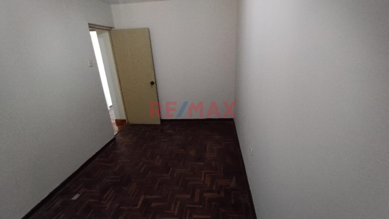 Departamento En Venta En La Mejor Zona De Desarrollo En El Cercado De Lima - 5