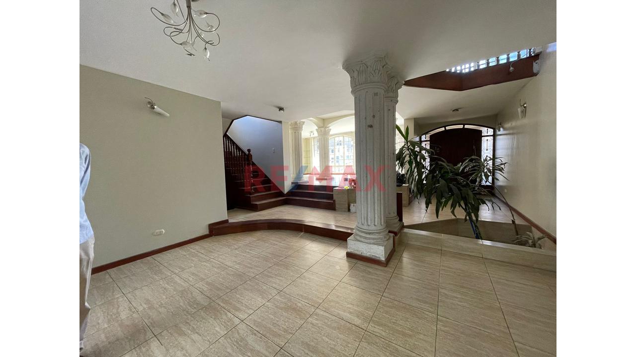 Casa Exclusiva Frente A Parque En Yanahuara — foto 6