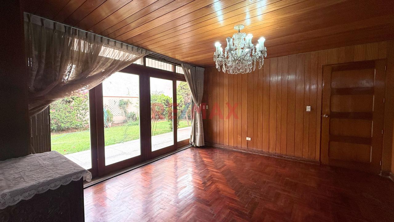 En Venta Hermosa Y Amplia Casa En Esquina Con Doble Frente 495Mt2 En Exclusiva Zona De San Isidro - 6