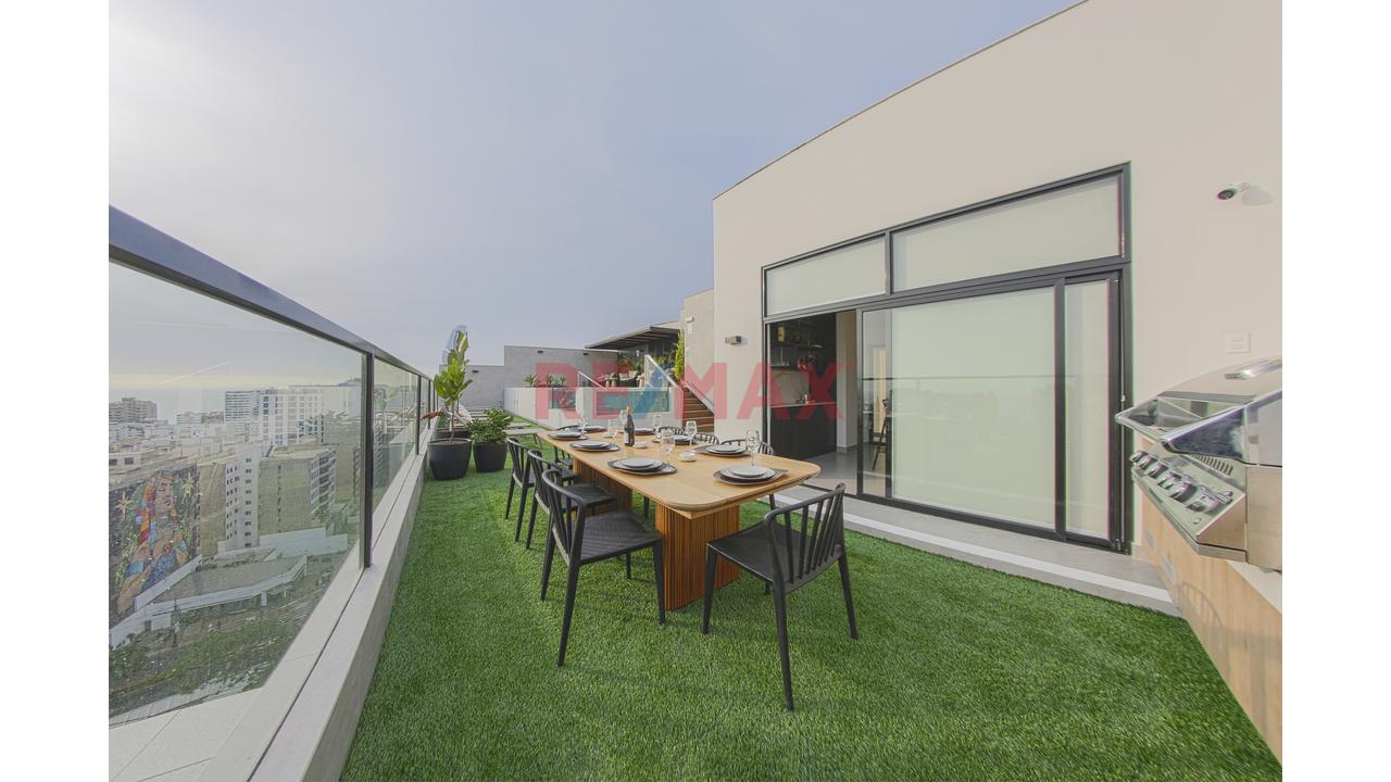 Vive Cerca Del Mar En Un Increíble Edificio — foto 4