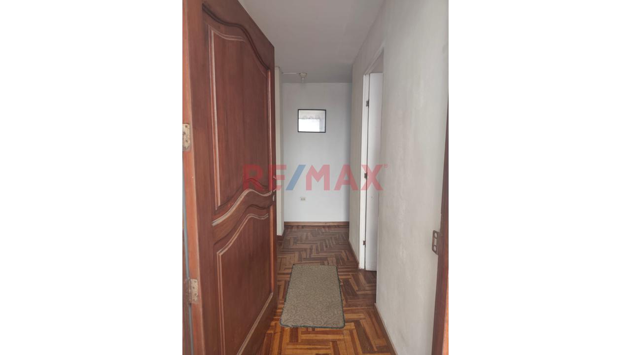 ***Oportunidad *** Venta Departamento En La Perla Callao En 3Er Piso + Azotea ***222M2 — foto 6