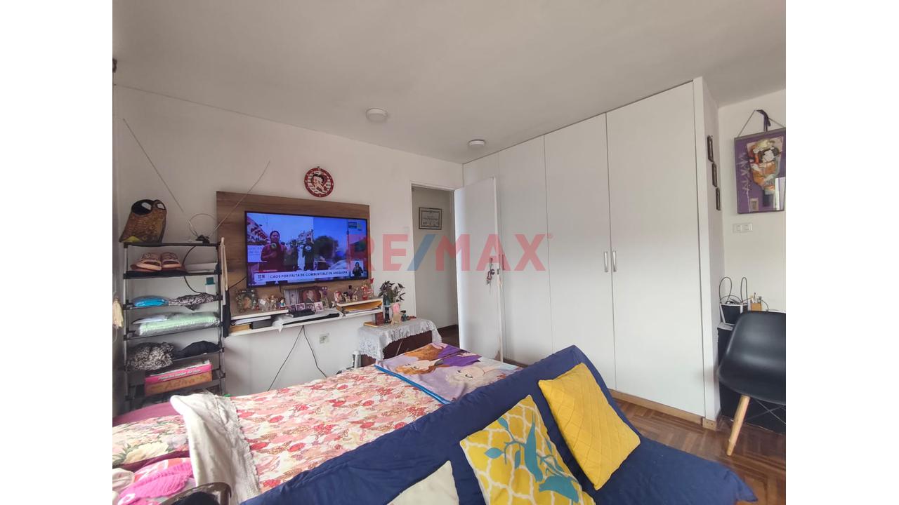 ***Oportunidad *** Venta Departamento En La Perla Callao En 3Er Piso + Azotea ***222M2 — foto 7