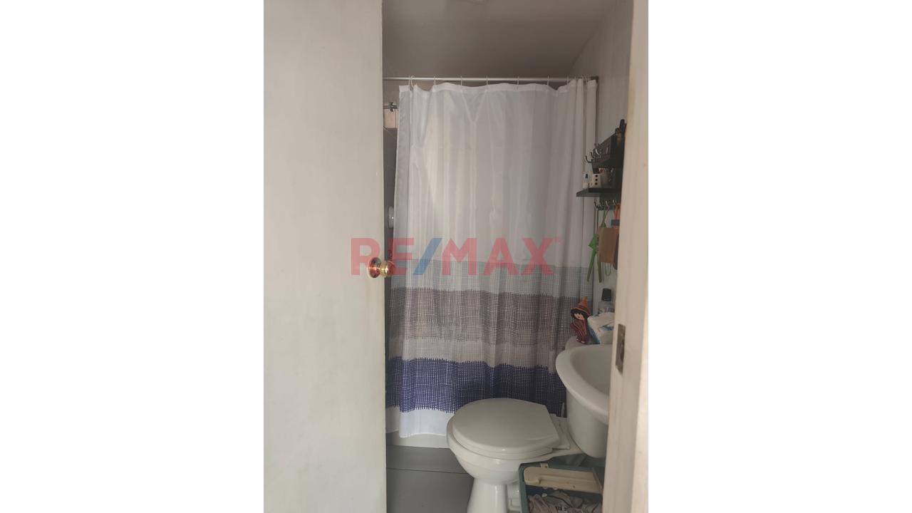 ***Oportunidad *** Venta Departamento En La Perla Callao En 3Er Piso + Azotea ***222M2 — foto 9