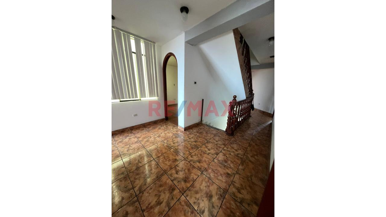 🏡✨ Excelente Oportunidad De Inversión En Ate - 5