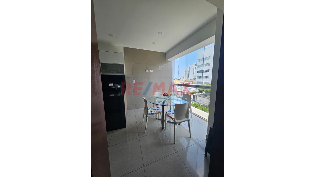 🏡 Venta Flat En San Isidro: 3 Dormitorios Con Baño Privado, 3 Estacionamientos Y 1 Depósito. — foto 13