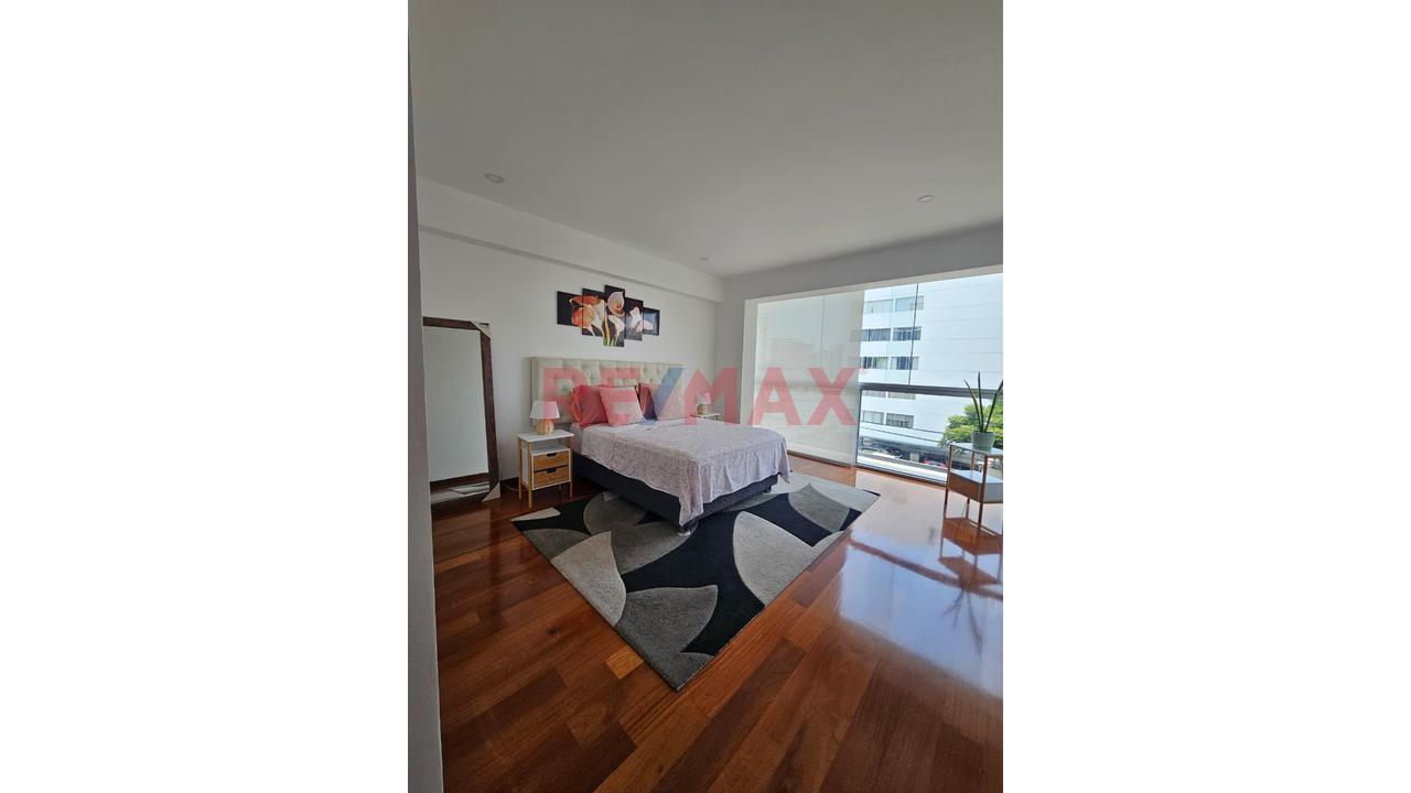 🏡 Venta Flat En San Isidro: 3 Dormitorios Con Baño Privado, 3 Estacionamientos Y 1 Depósito. — foto 4