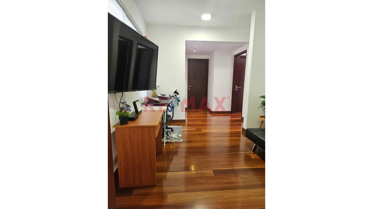 🏡 Venta Flat En San Isidro: 3 Dormitorios Con Baño Privado, 3 Estacionamientos Y 1 Depósito. — foto 10