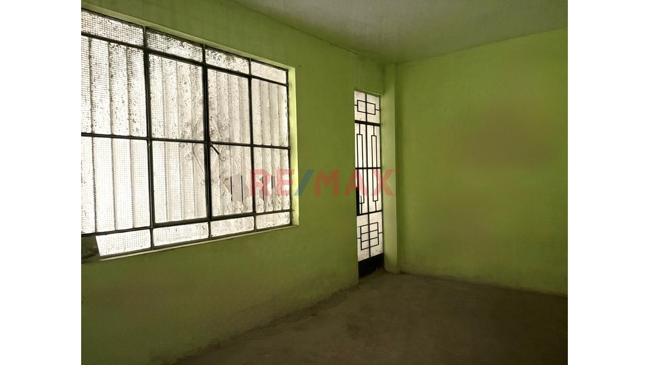 Casa Comercial Cerca Mercado La Hermelinda - 7