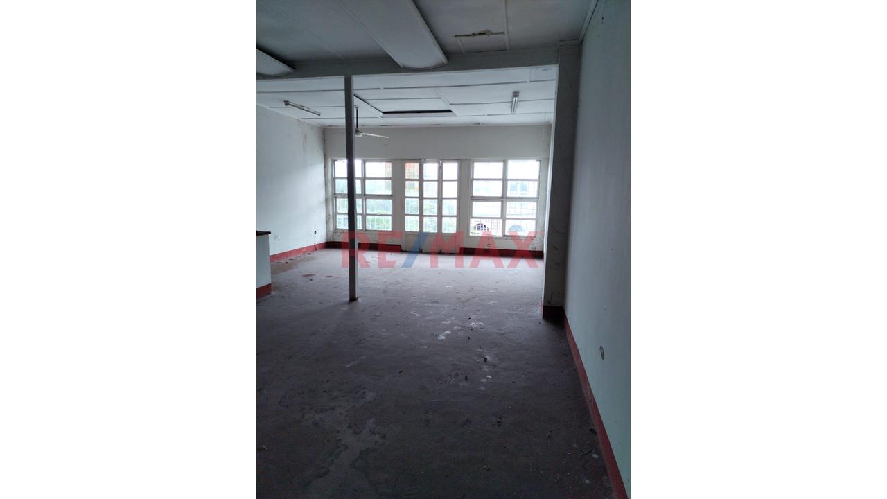 Se Vende Local Comercial - 5
