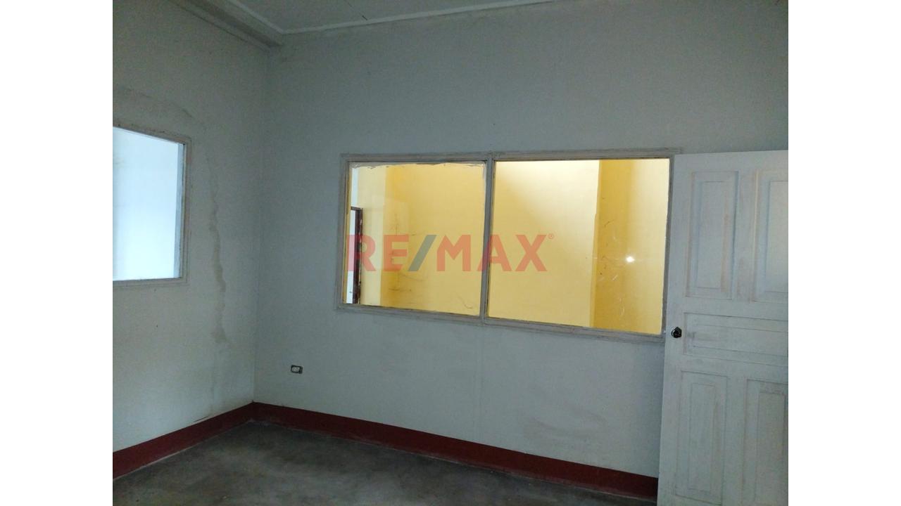 Se Vende Local Comercial - 2