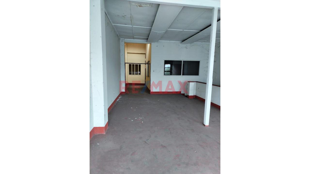Se Vende Local Comercial - 7