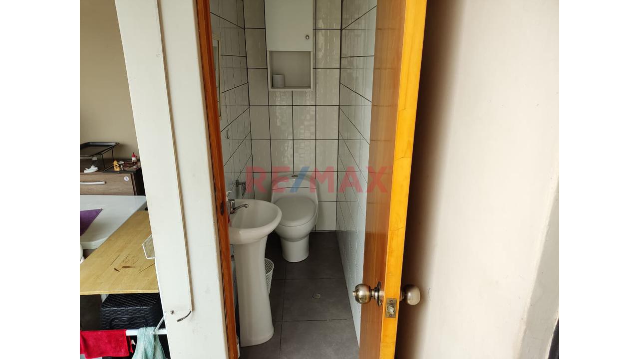Casa En Venta En Zona Segura De Carapongo - Lurigancho 🏡 — foto 14