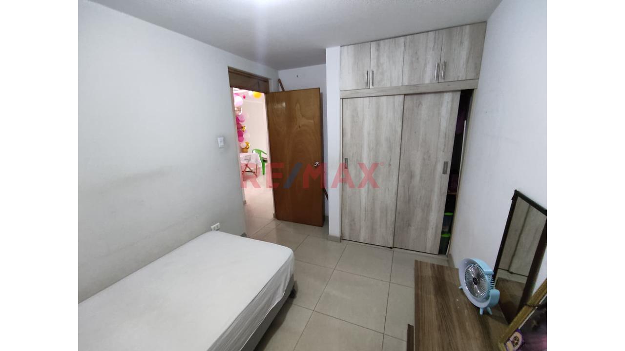 Casa En Venta En Zona Segura De Carapongo - Lurigancho 🏡 — foto 7
