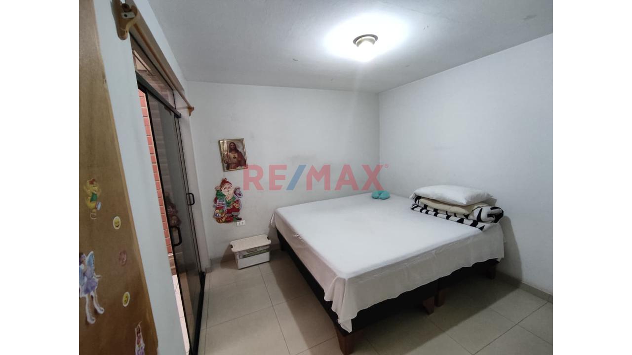 Casa En Venta En Zona Segura De Carapongo - Lurigancho 🏡 — foto 5