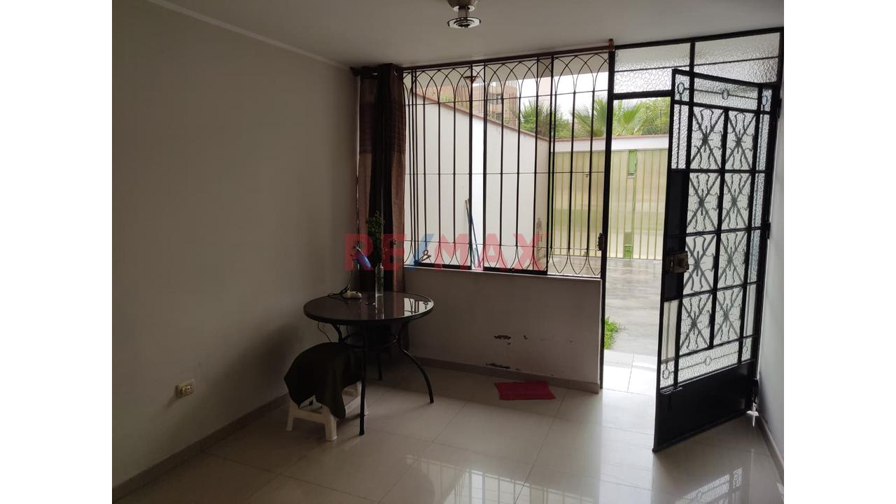 Casa En Venta En Zona Segura De Carapongo - Lurigancho 🏡 — foto 12