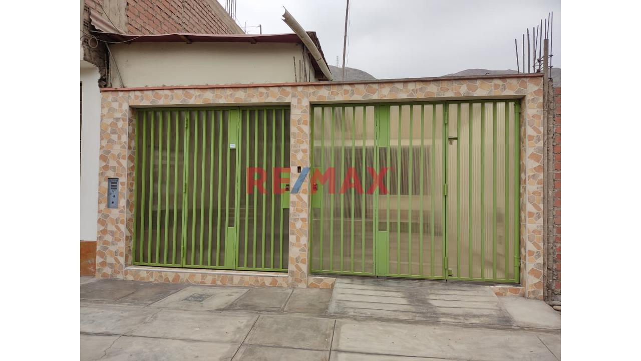 Casa En Venta En Zona Segura De Carapongo - Lurigancho 🏡