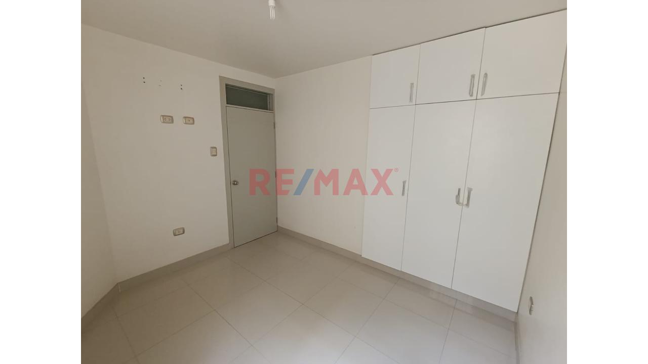 🔰Depa En Venta 📌Sta Maria Del Pinar 🎯Calle Las Diamelas Mz. E #21 ✅Primer Piso ➕Cochera 🚗 — foto 13