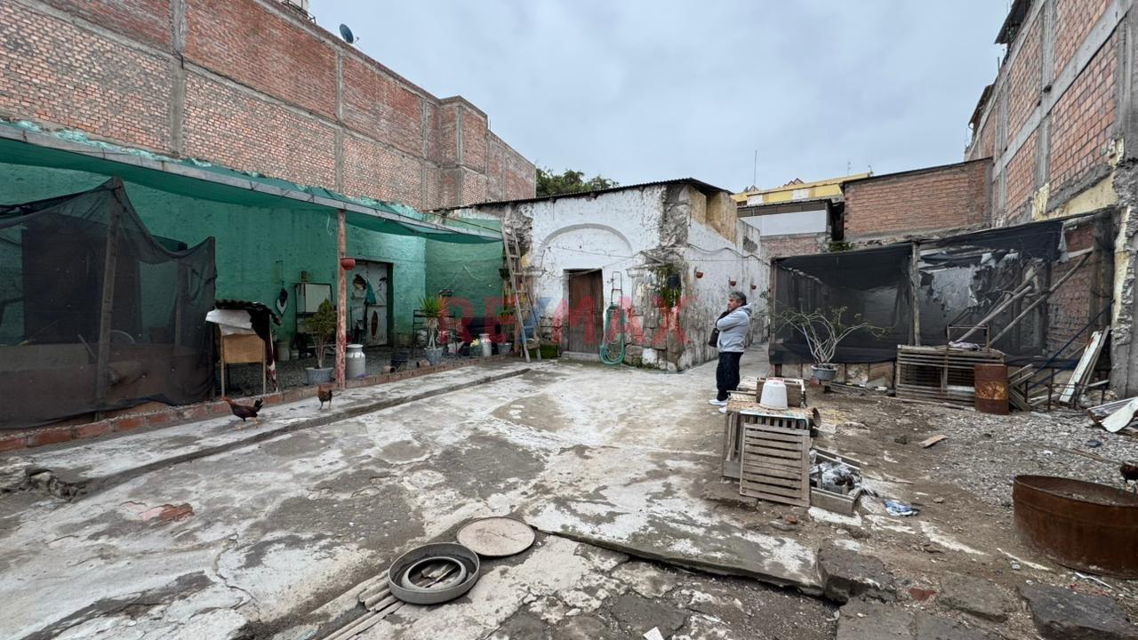 🏛️✨ Se Vende Casona Como Terreno En El Centro De Arequipa ✨🏛️ - 7