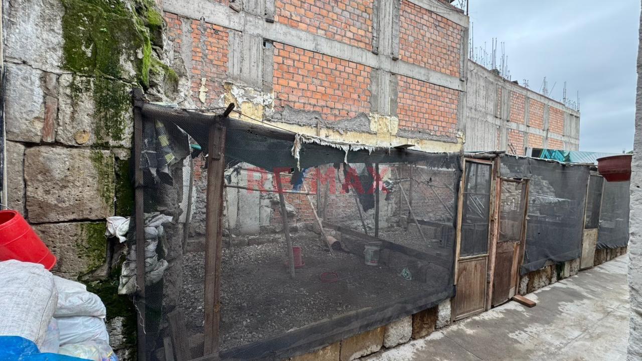 🏛️✨ Se Vende Casona Como Terreno En El Centro De Arequipa ✨🏛️ - 9
