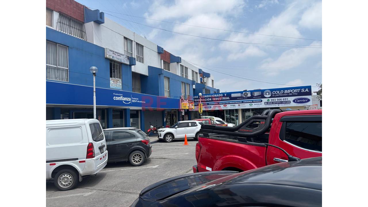 Excelente Oportunidad Adquiere Tu Local Propio En Una Estrategica  Ubicacionlocal Comercial De 36.5 M², Ubicado En Segundo Piso Del Centro Comercial La Negrita, Sobre La Transitada Avenida Venezuela, — foto 7