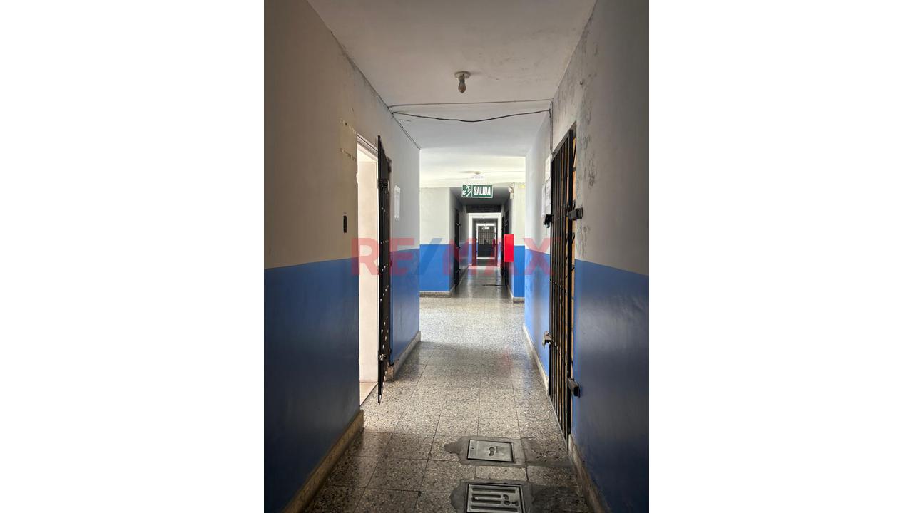 Excelente Oportunidad Adquiere Tu Local Propio En Una Estrategica  Ubicacionlocal Comercial De 36.5 M², Ubicado En Segundo Piso Del Centro Comercial La Negrita, Sobre La Transitada Avenida Venezuela, — foto 3