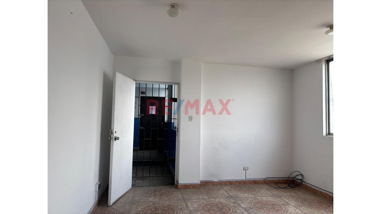 Excelente Oportunidad Adquiere Tu Local Propio En Una Estrategica  Ubicacionlocal Comercial De 36.5 M², Ubicado En Segundo Piso Del Centro Comercial La Negrita, Sobre La Transitada Avenida Venezuela, — foto 10