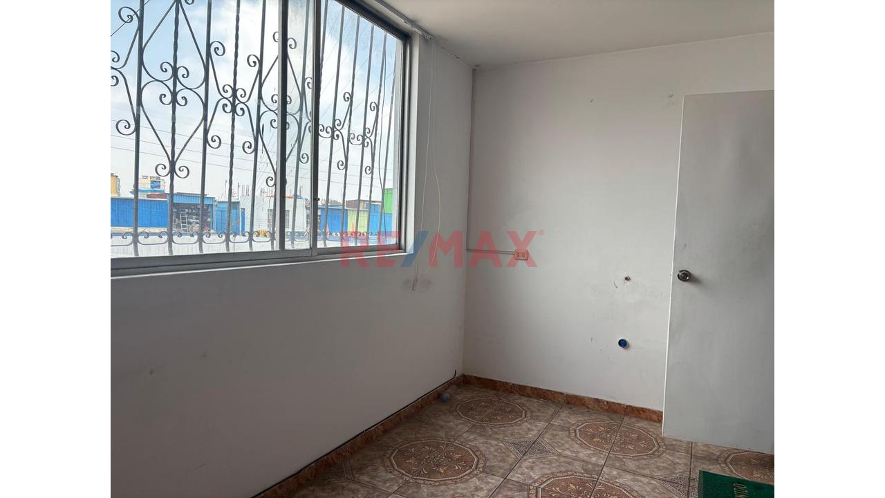 Excelente Oportunidad Adquiere Tu Local Propio En Una Estrategica  Ubicacionlocal Comercial De 36.5 M², Ubicado En Segundo Piso Del Centro Comercial La Negrita, Sobre La Transitada Avenida Venezuela, — foto 5