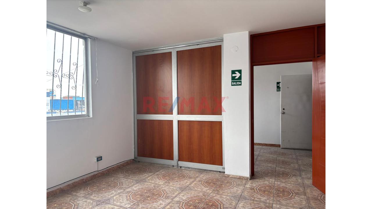 Excelente Oportunidad Adquiere Tu Local Propio En Una Estrategica  Ubicacionlocal Comercial De 36.5 M², Ubicado En Segundo Piso Del Centro Comercial La Negrita, Sobre La Transitada Avenida Venezuela, — foto 9