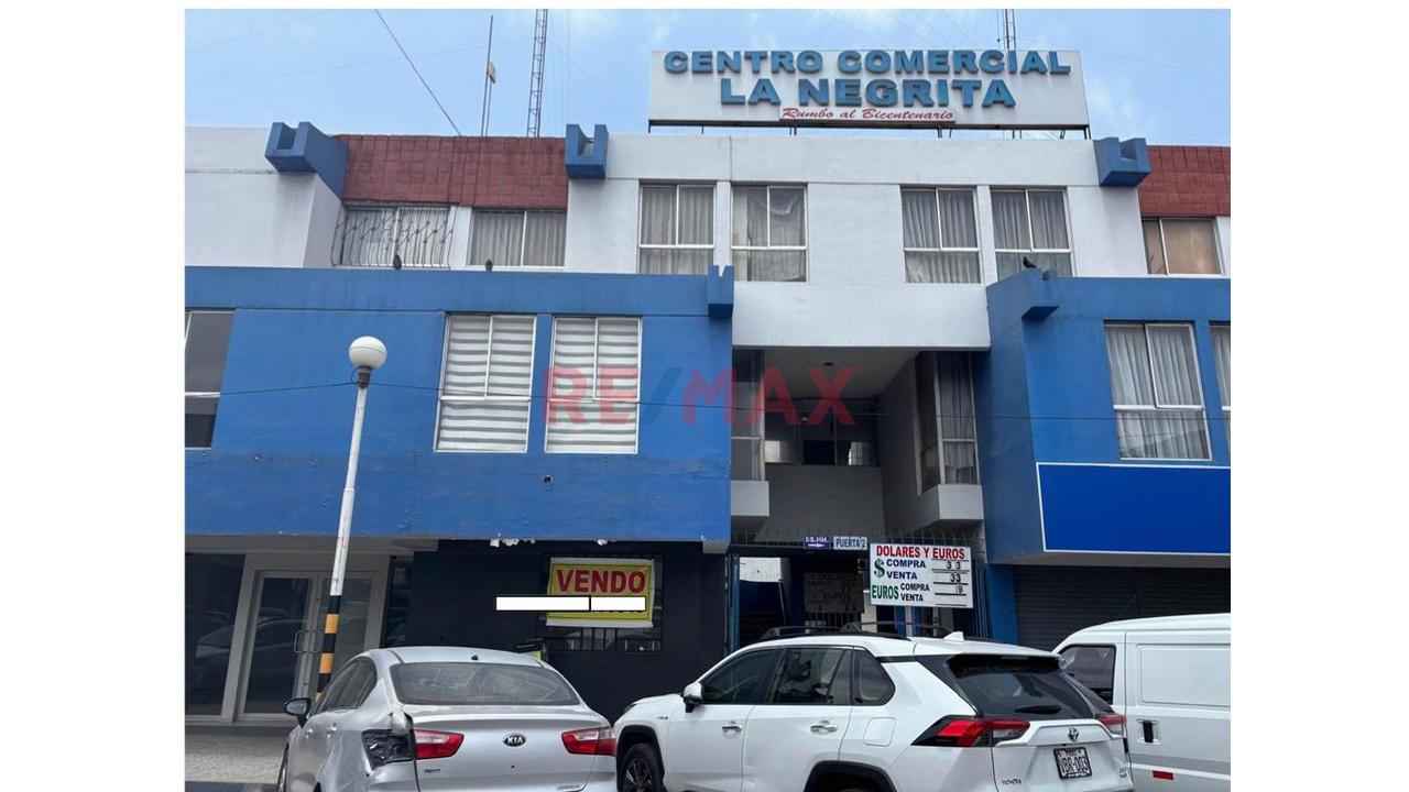 Excelente Oportunidad Adquiere Tu Local Propio En Una Estrategica  Ubicacionlocal Comercial De 36.5 M², Ubicado En Segundo Piso Del Centro Comercial La Negrita, Sobre La Transitada Avenida Venezuela, — foto 11
