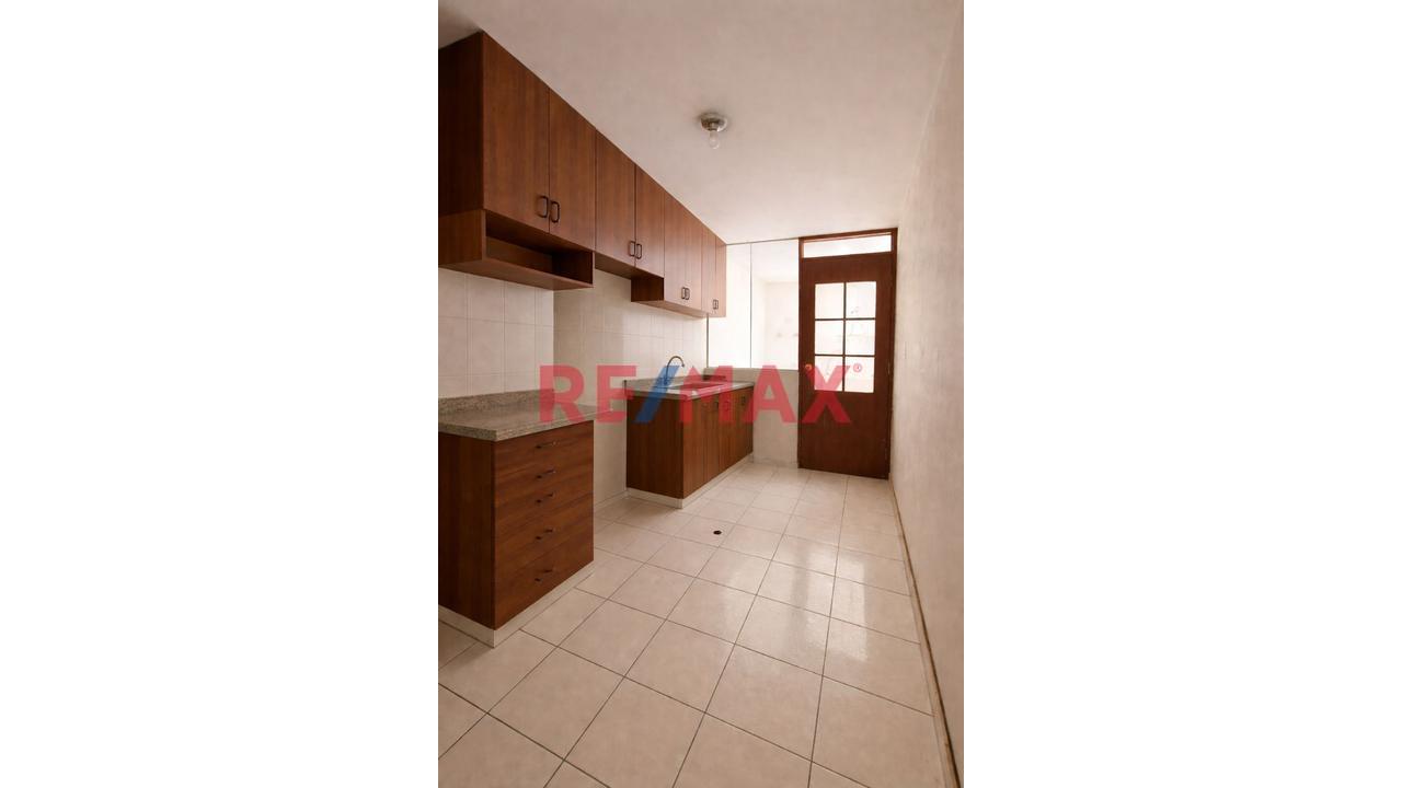 Departamento En Venta En Cerro Colorado  Incluye Cochera — foto 6