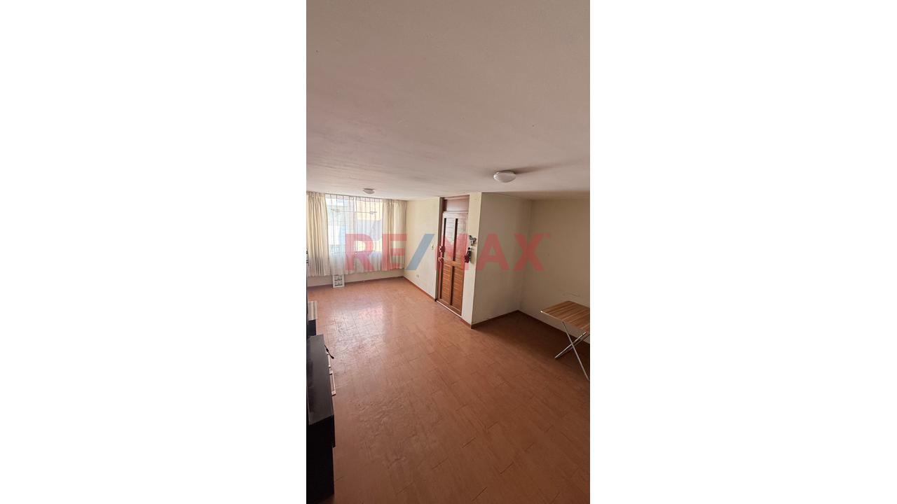 Departamento En Venta En Cerro Colorado  Incluye Cochera — foto 4