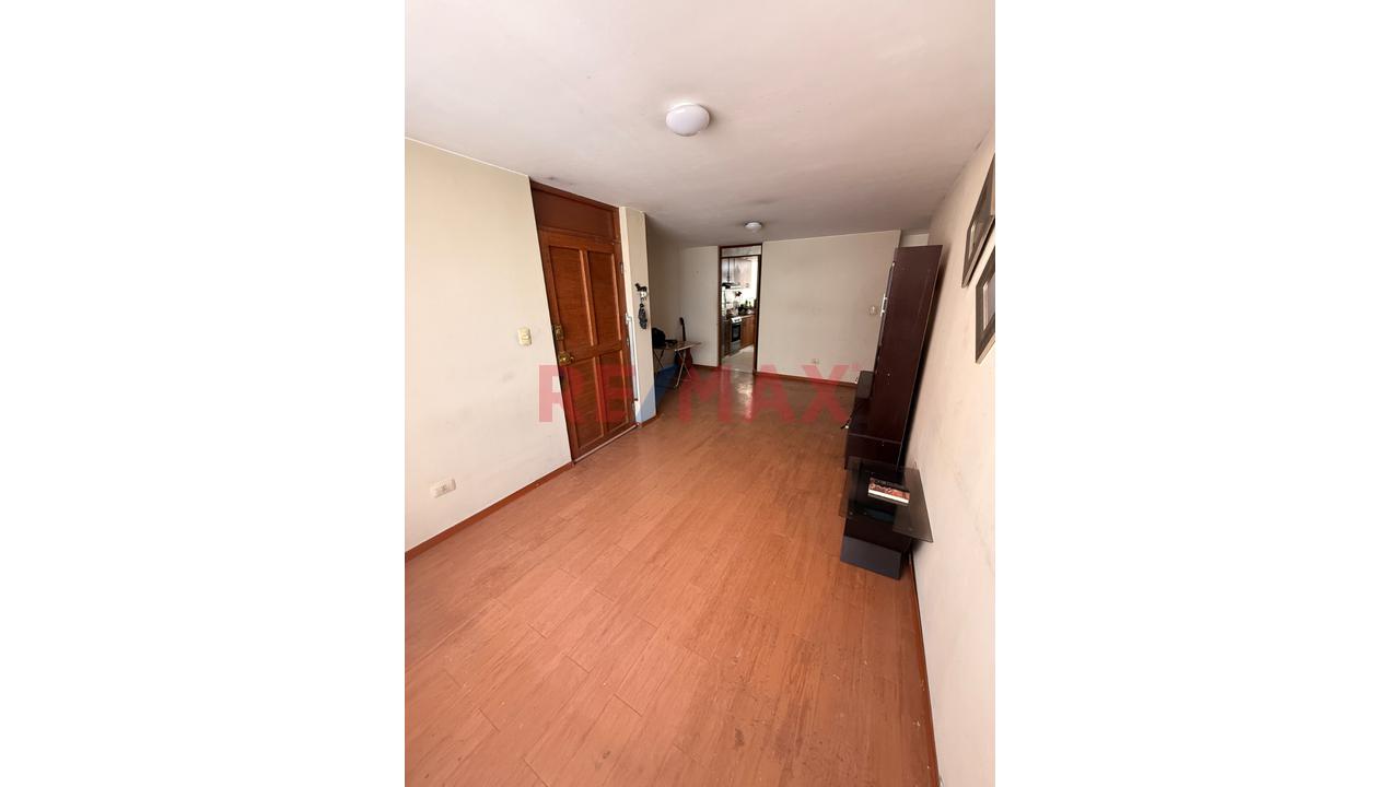 Departamento En Venta En Cerro Colorado  Incluye Cochera — foto 2