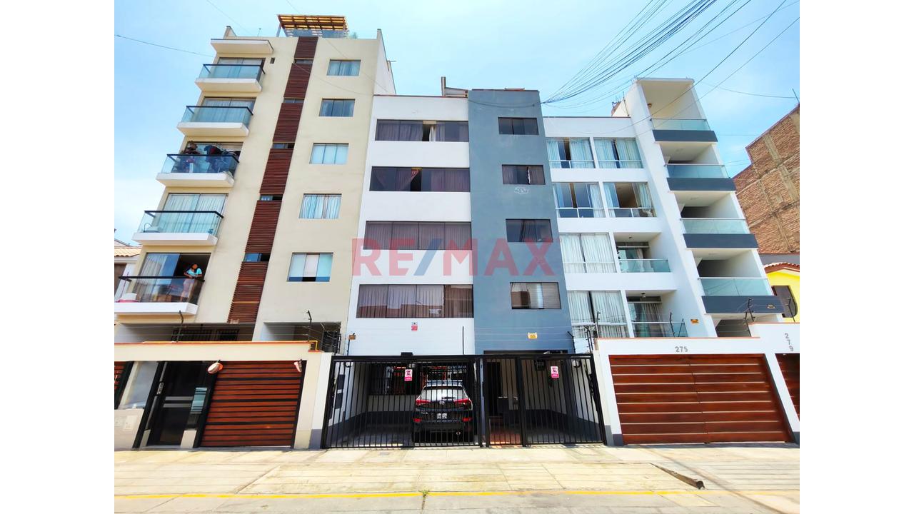 Se Vende Departamento + Depósito En La Calera - Surquillo — foto 2