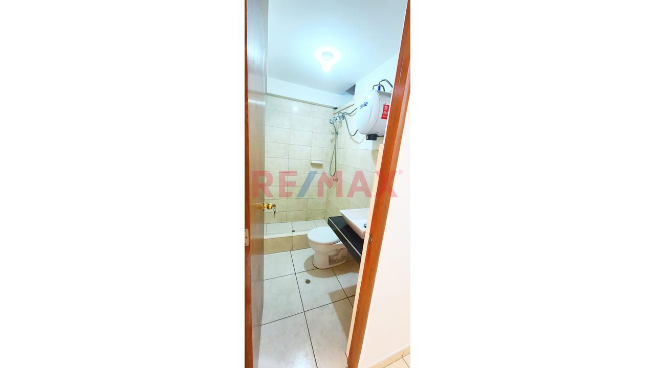 Alquiler De Amplio Departamento Con Balcon En Los Olivos De 120M² — foto 6