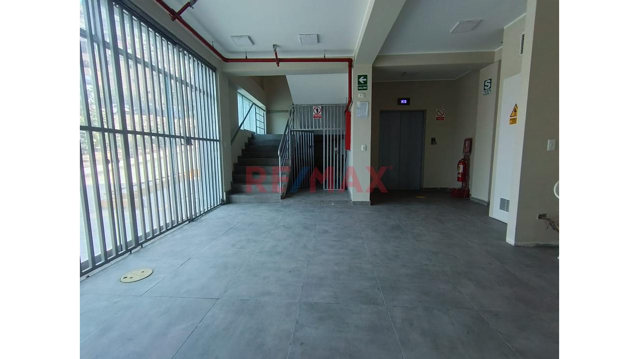Oportunidad Venta Edificio Empresarial O Policlinio — foto 3