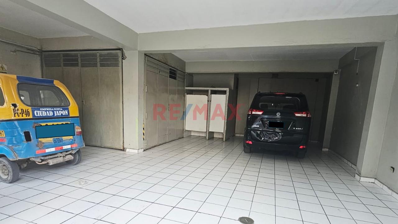 Venta Edificio Comercial Para Inversion En Sjm 5 Pisos A 1 Cuadra Av. Los Heroes - 4