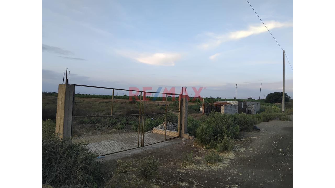 3,700 M² De Oportunidad Real En San Camilo, La Joya - 2