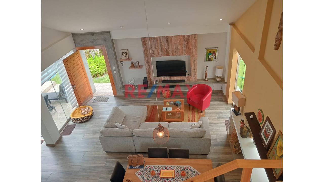 Venta De Casa En Condominio Privado Solimar Lurin - 1