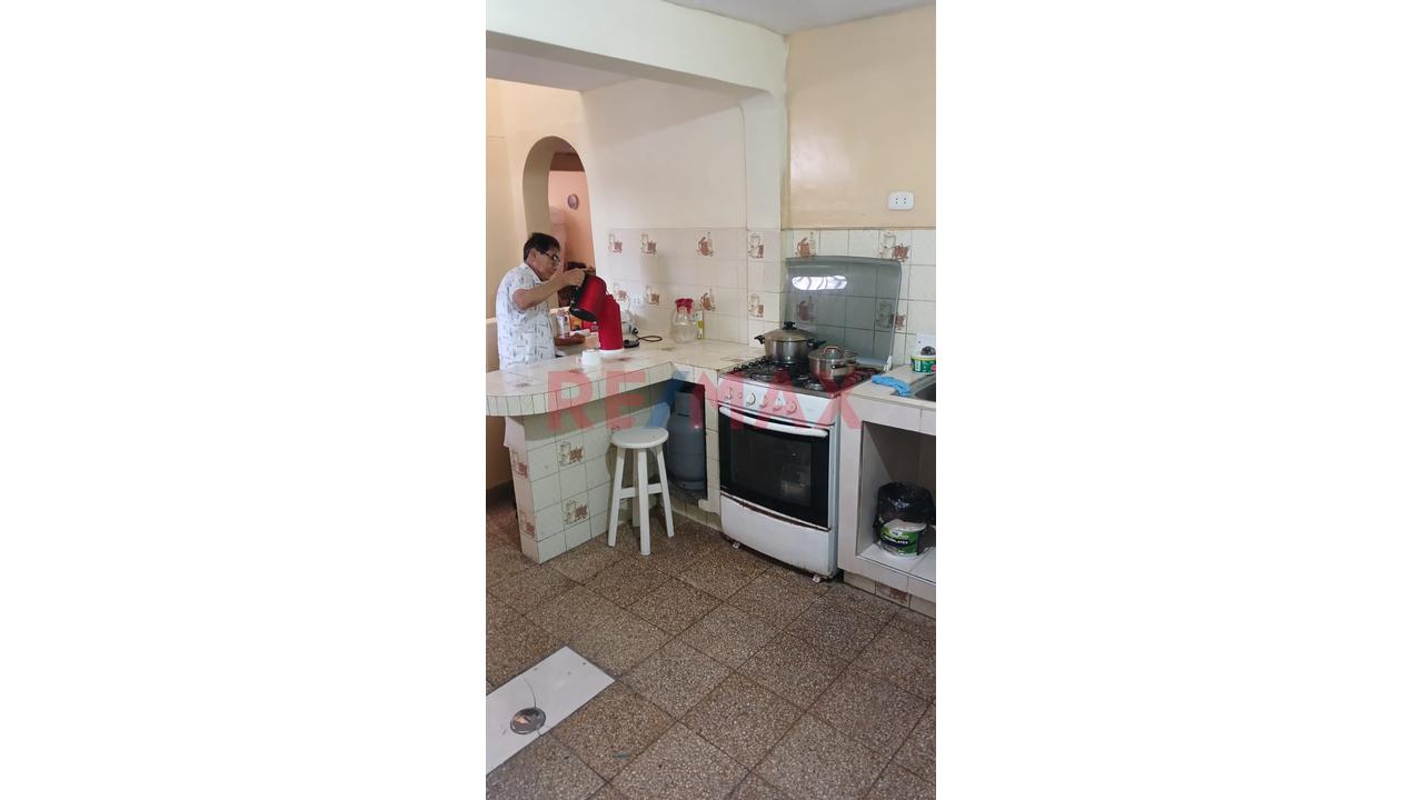 Venta De Casa En Nuevo Chimbote - 16