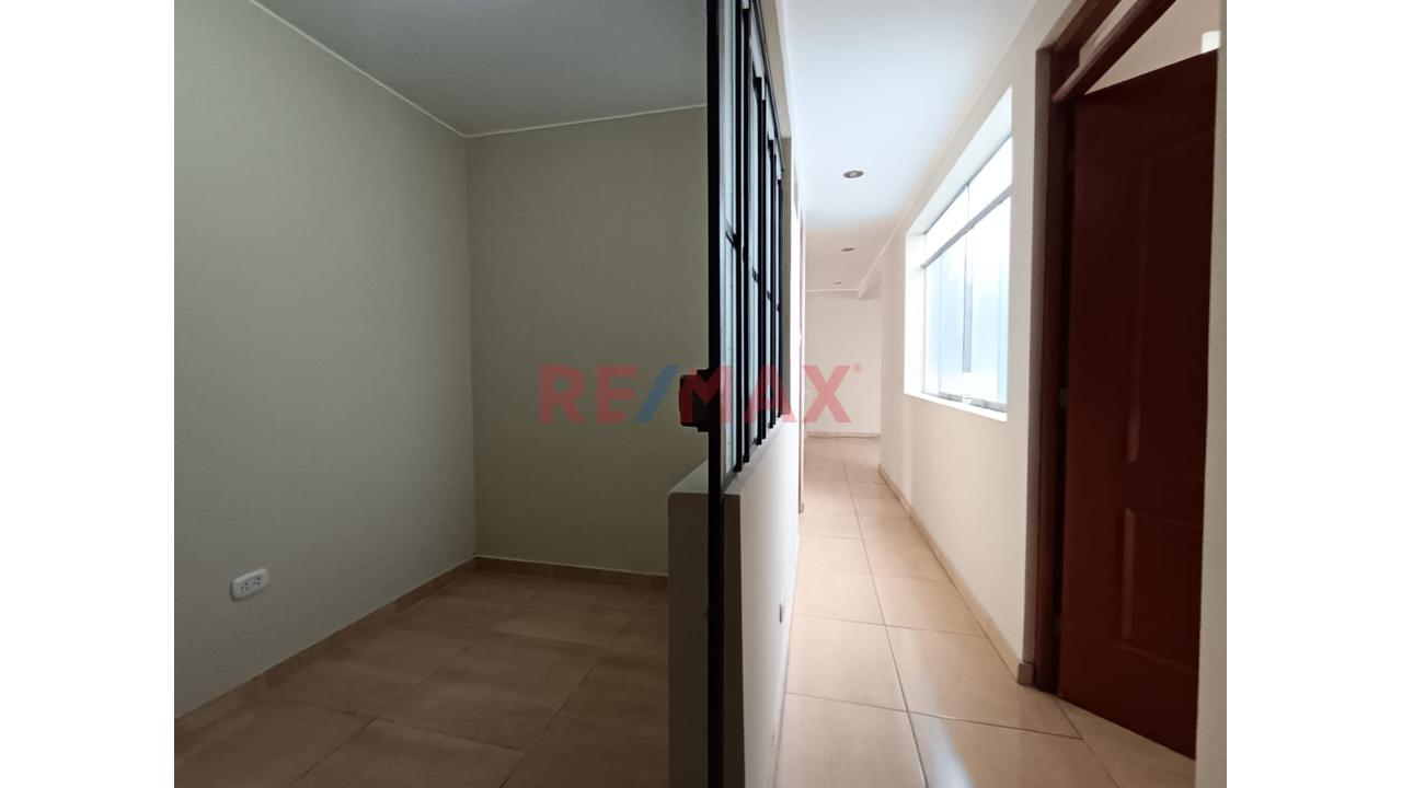 Venta Casa Residencial Pariachi-Ate - 18
