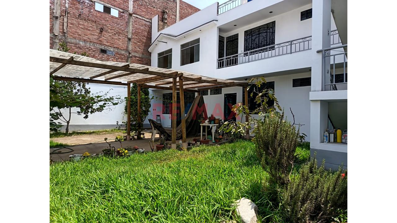 Venta Casa Residencial Pariachi-Ate - 3