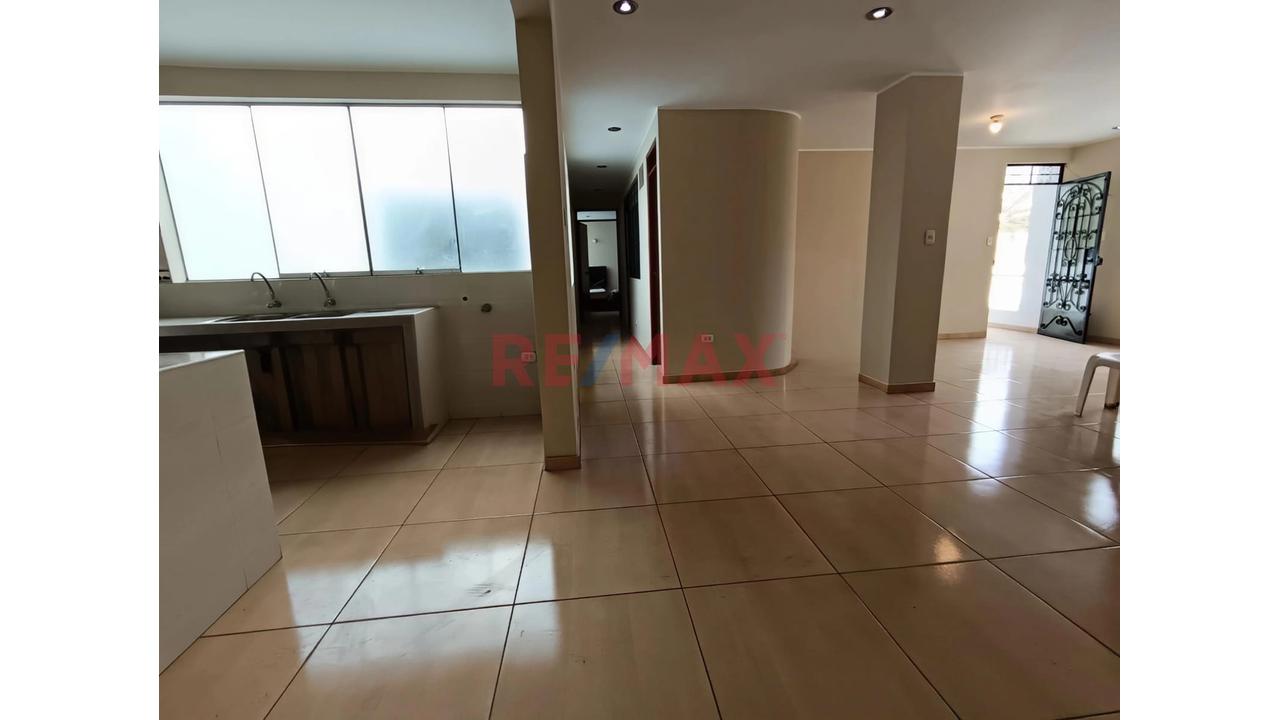 Venta Casa Residencial Pariachi-Ate - 10