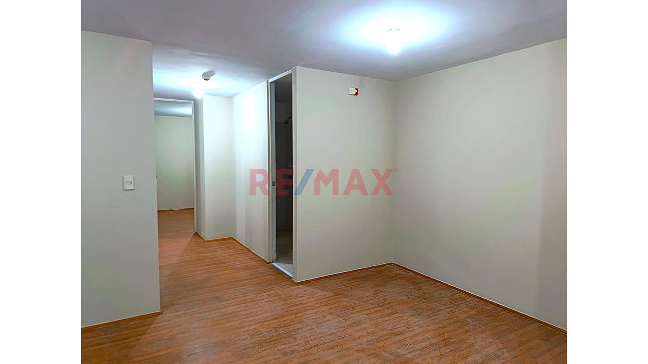 Alquiler De Departamento 3 Habitaciones, Condominio Los Girasoles, Comas - 5
