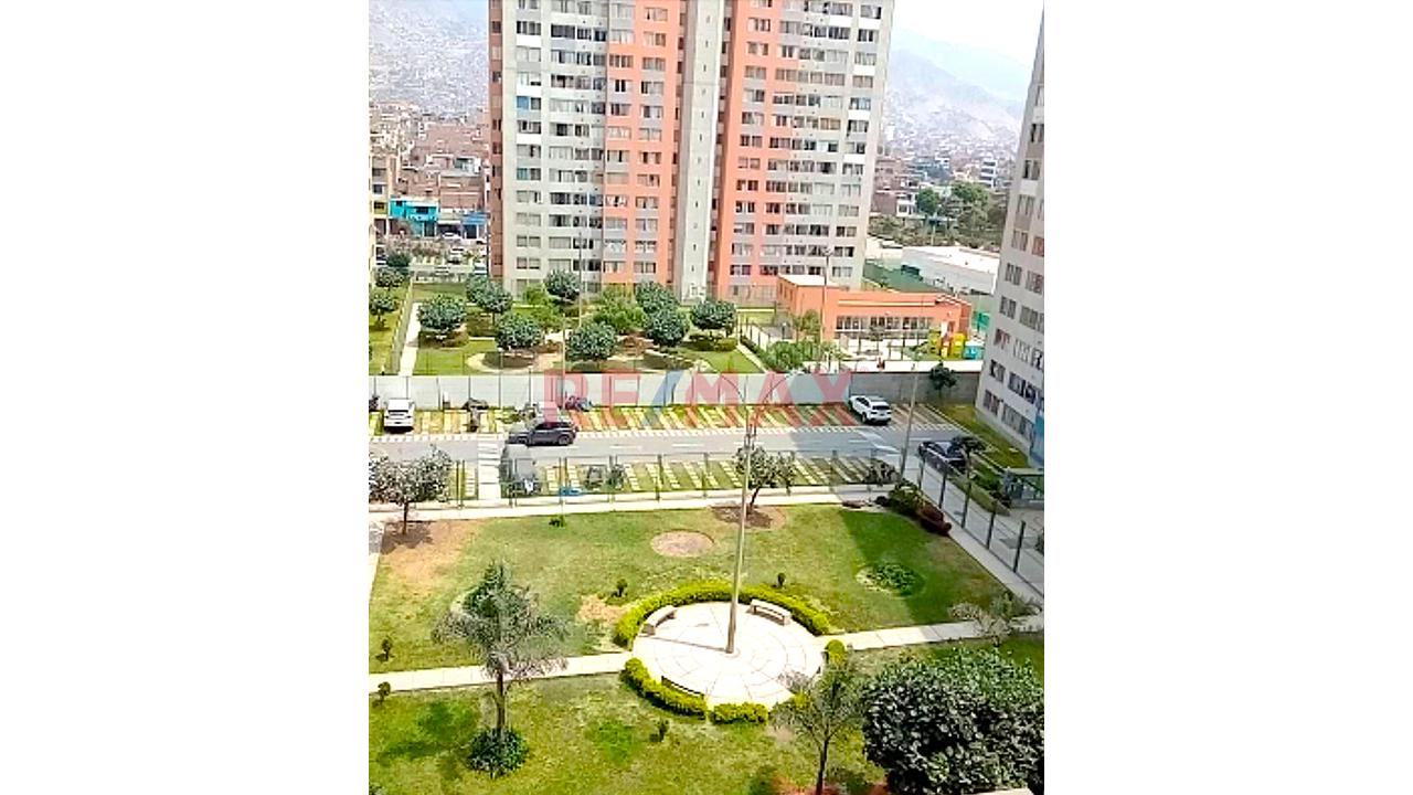Alquiler De Departamento 3 Habitaciones, Condominio Los Girasoles, Comas - 2