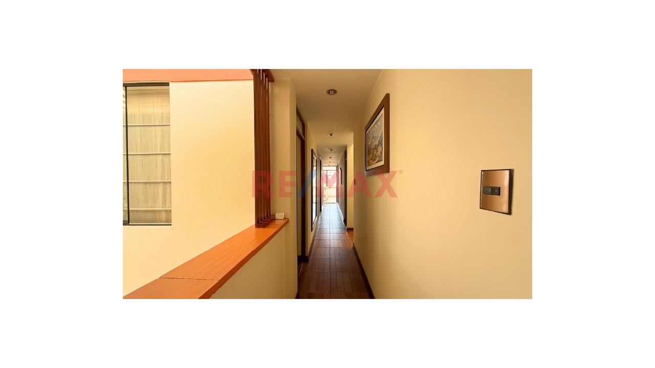 Se Vende Hermosa Casa - Urb. Sta. Leonor- Chorrillos - 9