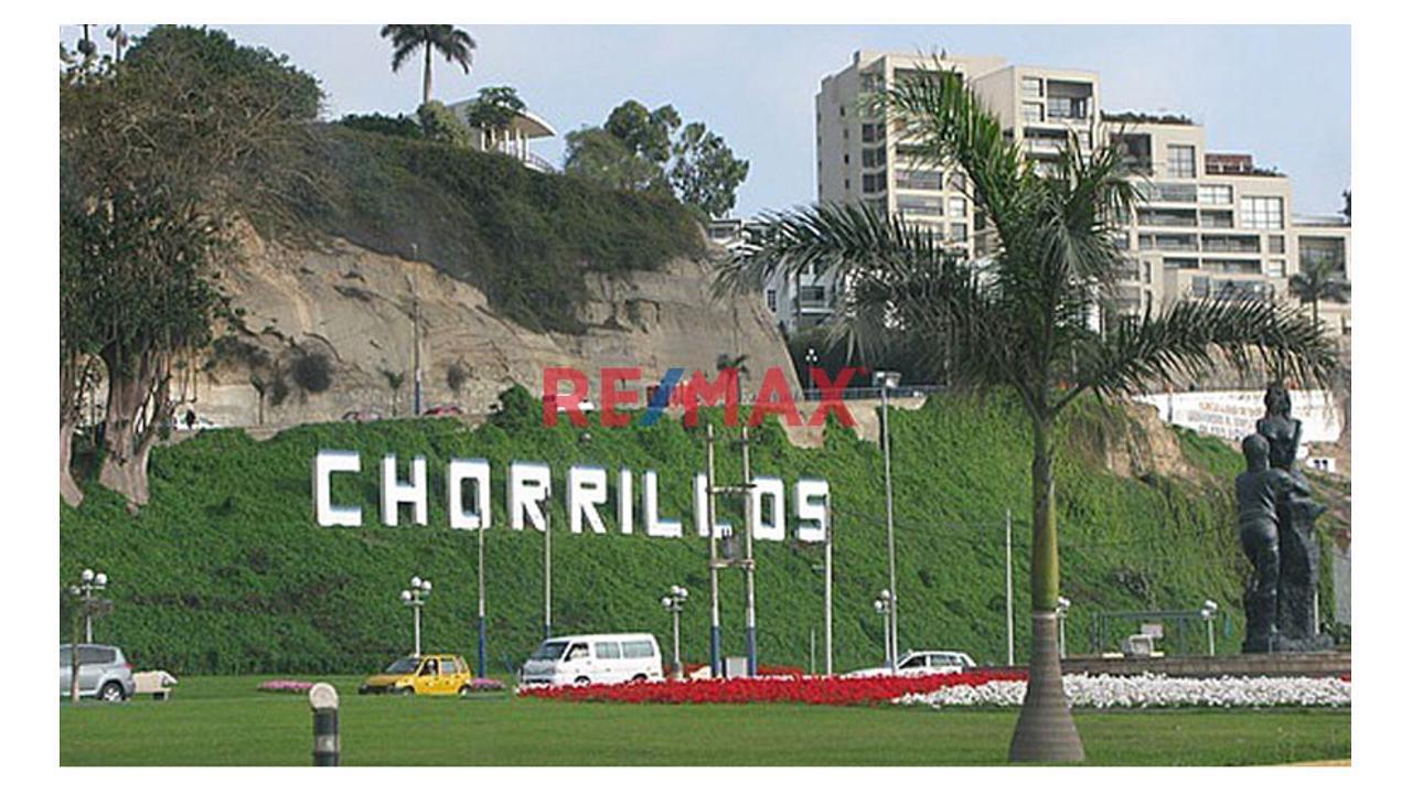 Se Vende Hermosa Casa - Urb. Sta. Leonor- Chorrillos - 1