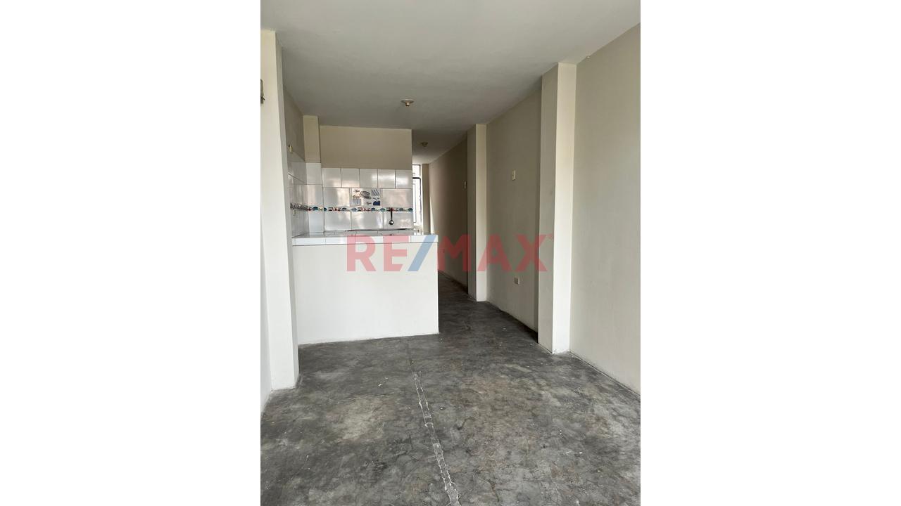 Se Vende 2 Dptos De 2 Dorm + Azotea Fte Al Colegio Politecnico De Comas - 12
