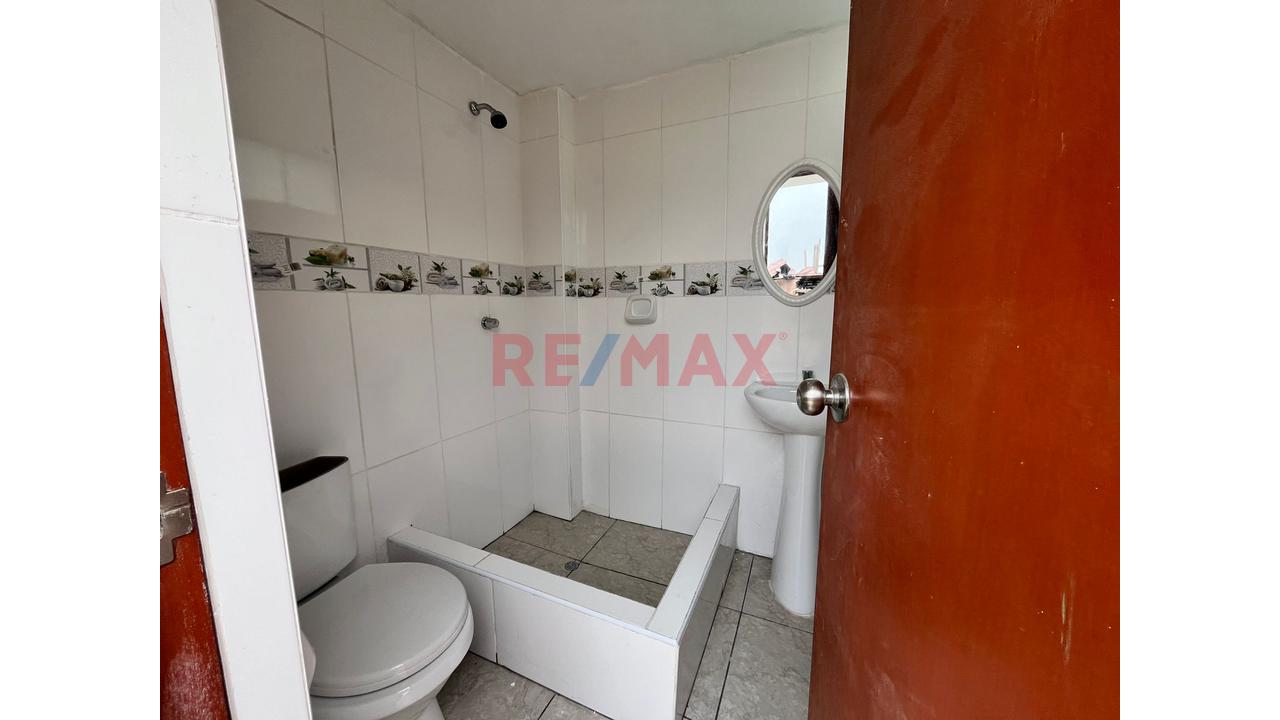 Se Vende 2 Dptos De 2 Dorm + Azotea Fte Al Colegio Politecnico De Comas - 5