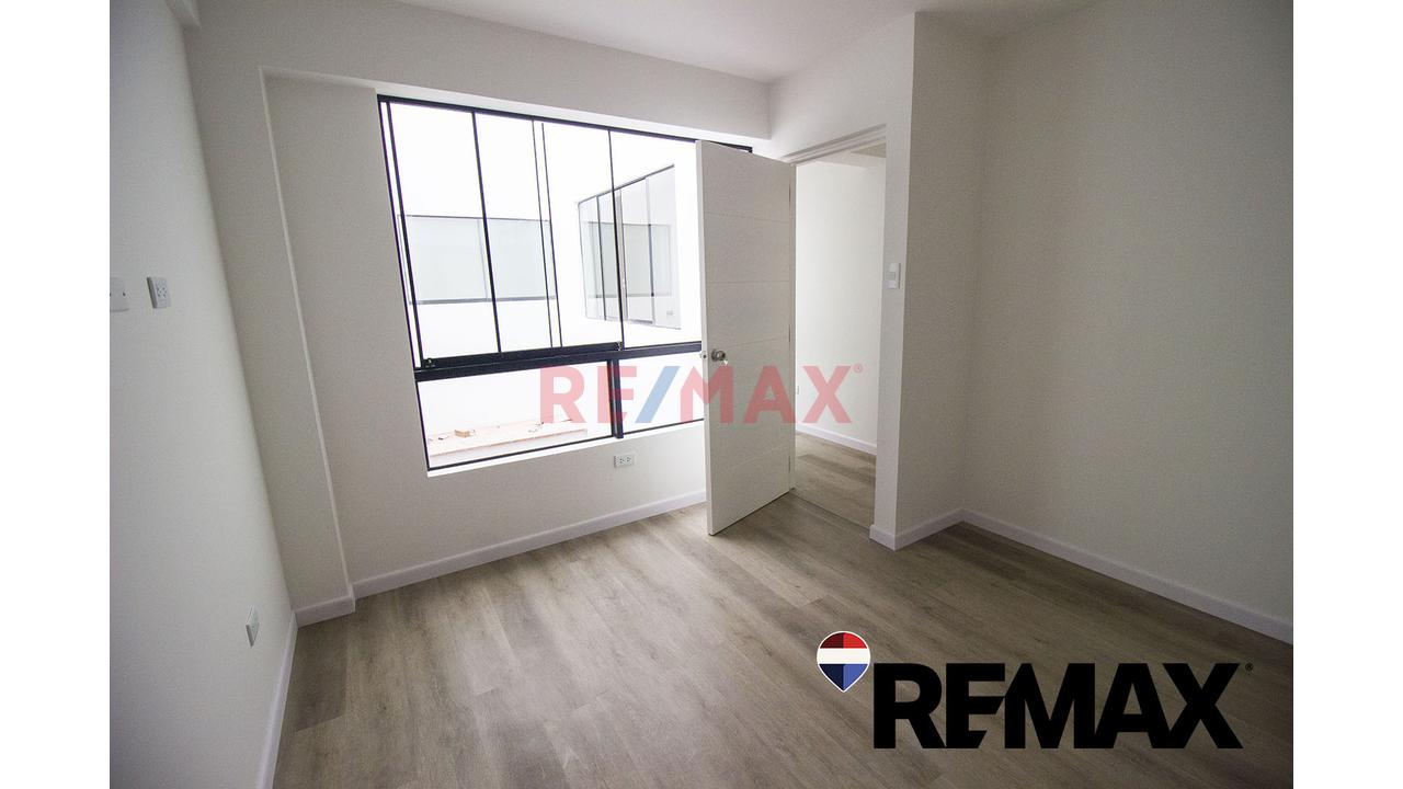 Se Vende Amplio Y Moderno Departamento En San Juan De Miraflores — foto 13