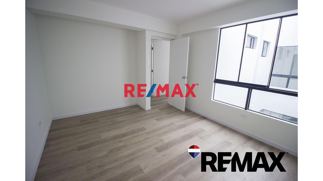 Se Vende Amplio Y Moderno Departamento En San Juan De Miraflores
